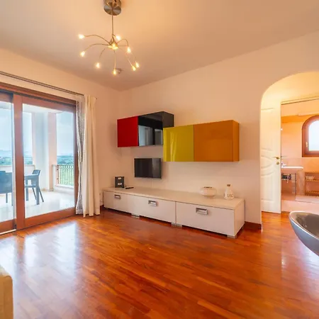 Brorent Casa Del Rubino 奧爾比亞
